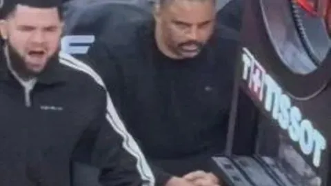 贵阳附校泳队省赛斩获五金两银一铜，荣耀绽放！