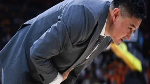 西班牙人2-1瓦伦西亚第19轮：德托马斯点球逆转，普阿多替补建功夺冠